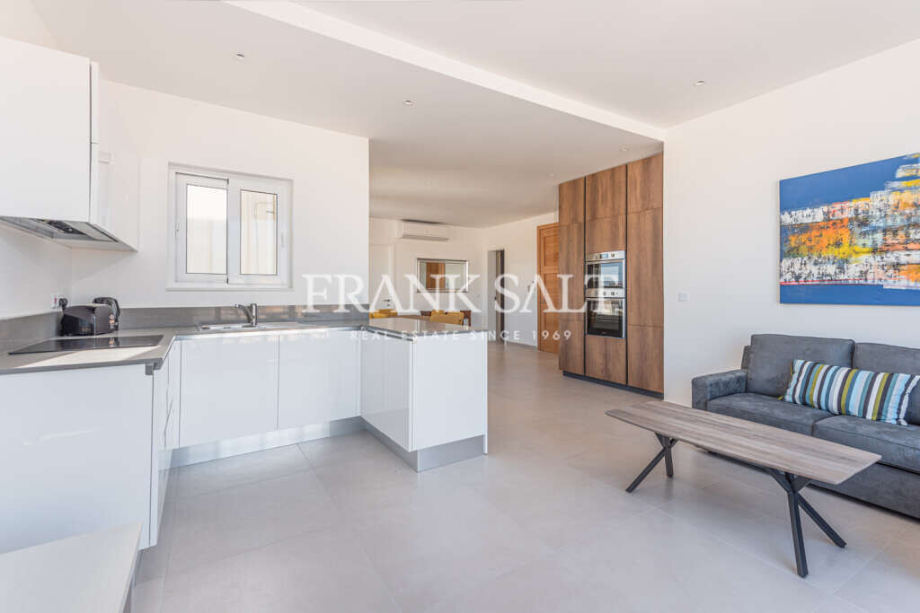 Пентхаус с 2 спальнями в Слима, Мальта № 9658