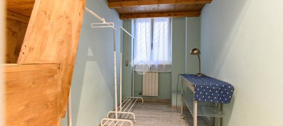 3-salle Appartement à Rome, Italy No. 232981 19