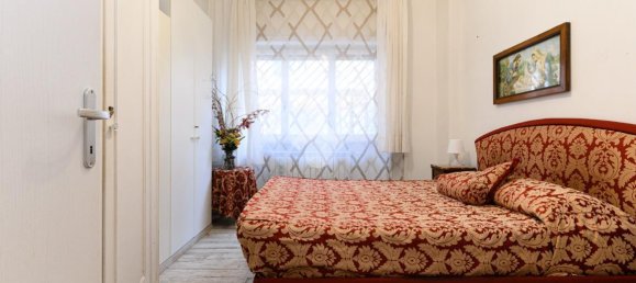 3-salle Appartement à Rome, Italy No. 232981 18