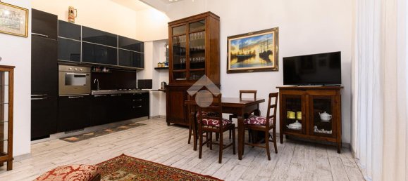 3-salle Appartement à Rome, Italy No. 232981 5