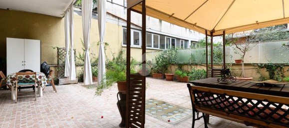 3-salle Appartement à Rome, Italy No. 232981 30