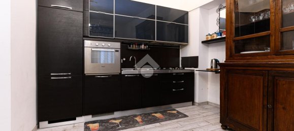 3-salle Appartement à Rome, Italy No. 232981 11