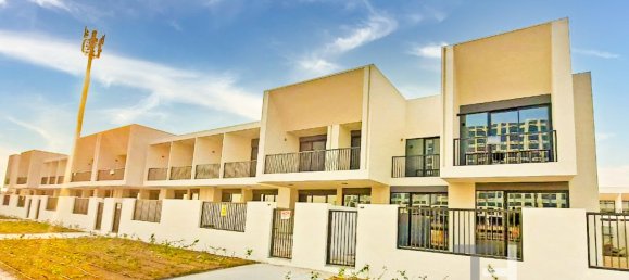 3 bedrooms Townhouse in Town Square, UAE No. 94385 10