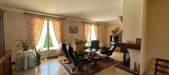 4 chambres Maison à Courmemin, France No. 241072 2