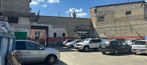 Gewerbliche Immobilie in Sant'Arpino, Italy 3000m², Nr. 277576 11