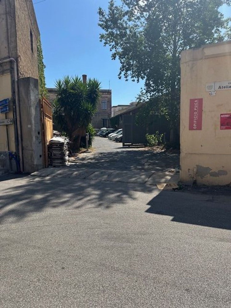 Gewerbliche Immobilie in Sant'Arpino, Italy 3000m², Nr. 277576