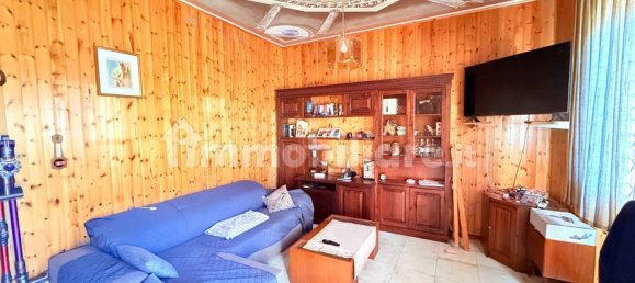 2 bedrooms House in Argenta, Italy No. 100873 5