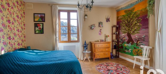 6 bedrooms Villa in Vezac, France No. 97801 23