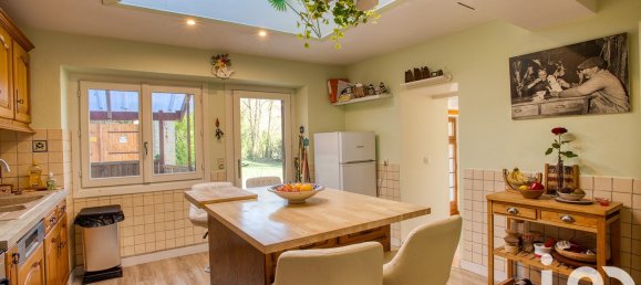 6 bedrooms Villa in Vezac, France No. 97801 11