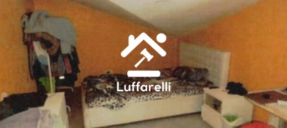 Дом с 7 комнатами в Ардеа, Италия № 100898 18