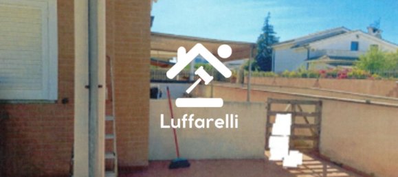 Дом с 7 комнатами в Ардеа, Италия № 100898 10