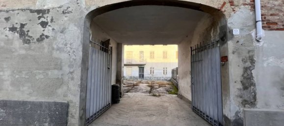 Studio in Morano sul Po, Italy No. 127573 3