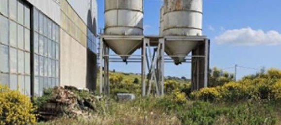 Almacén en Anzano di Puglia, Italy 800 m² No. 300669 7