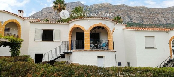 2 bedrooms House in Alicante, Spain No. 142126 2