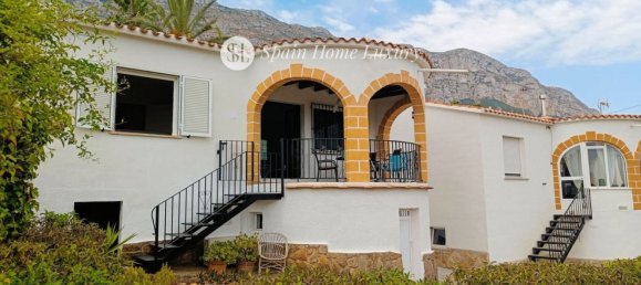2 bedrooms House in Alicante, Spain No. 142126 3