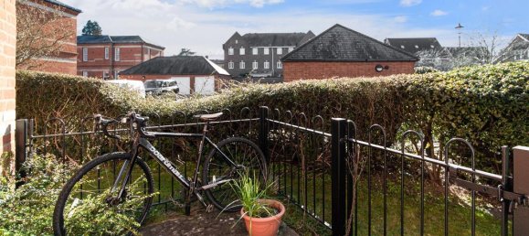 2 bedrooms Apartment in Epsom, United Kingdom No. 9700 28