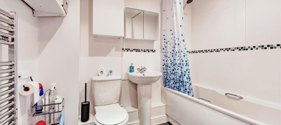 2 bedrooms Apartment in Crawley, United Kingdom No. 6293 10