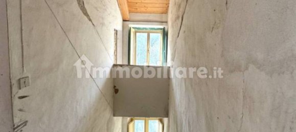 4 bedrooms House in Montottone, Italy No. 203843 5