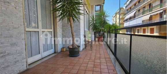 Apartamento T3 em Magenta, Italy N.º 276236 15