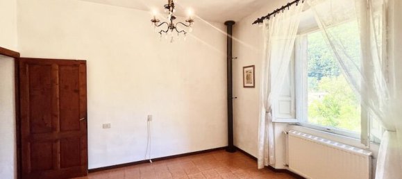 Villa T5 em Bagni di Lucca, Italy N.º 57726 24