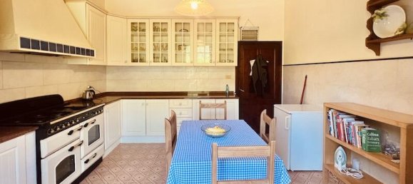 Villa T5 em Bagni di Lucca, Italy N.º 57726 2