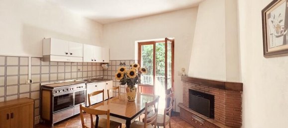 Villa T5 em Bagni di Lucca, Italy N.º 57726 26
