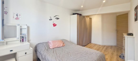 3 bedrooms House in Occhiatana, France No. 211465 10