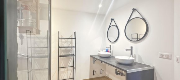 3 bedrooms House in Occhiatana, France No. 211465 12