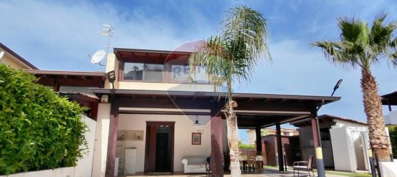 Villa de 2 dormitorios en Campofelice di Roccella, Italy No. 46458 4