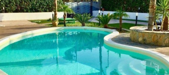 Villa de 2 dormitorios en Campofelice di Roccella, Italy No. 46458 3