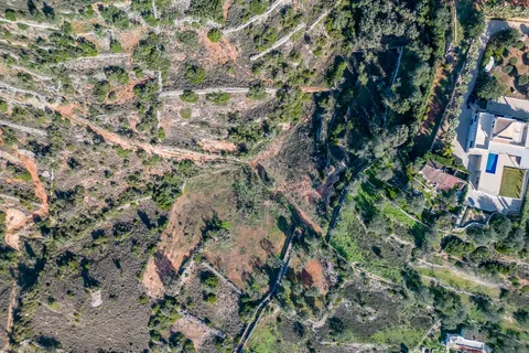  Land in Faro, Portugal No. 242876