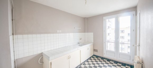 Квартира с 2 спальнями в Брест, Франция № 334653 2