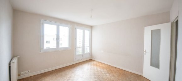 Квартира с 2 спальнями в Брест, Франция № 334653 3