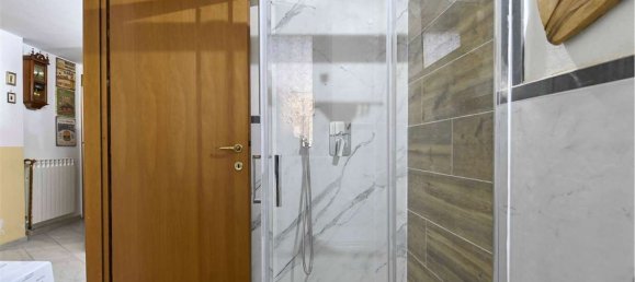 4 rooms House in Martinengo, Italy No. 338616 9