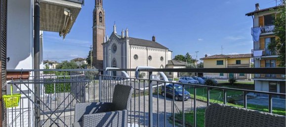 4 rooms House in Martinengo, Italy No. 338616 23