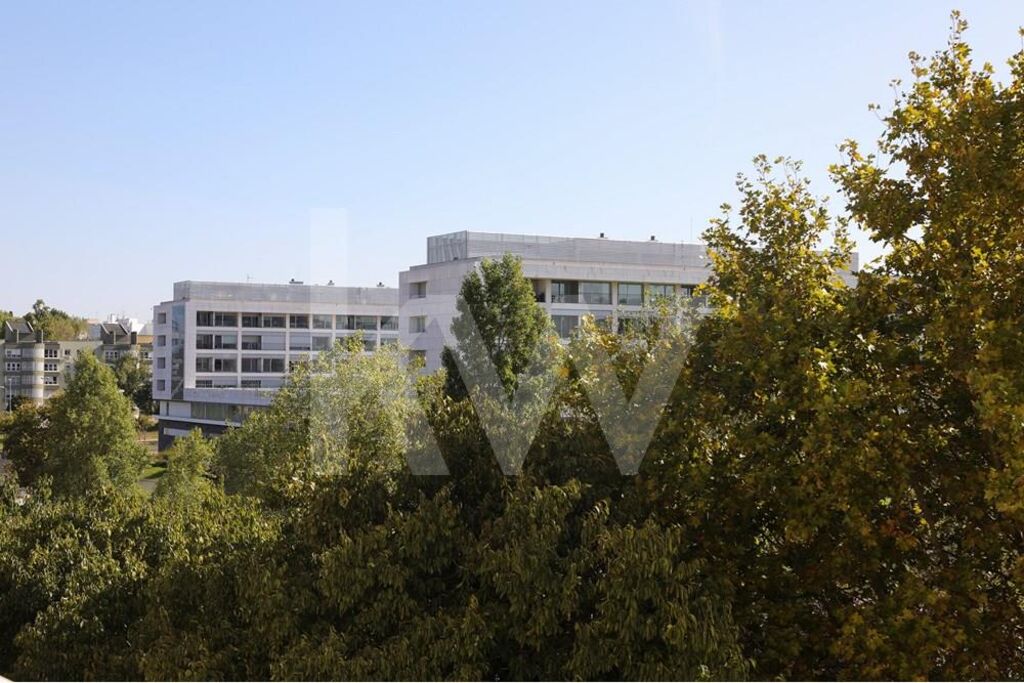 4 غرف نوم شقة في Lisbon, Portugal رقم 69120