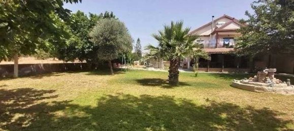 3 Schlafzimmer Gewerbliche Immobilie in Kato Polemidia, Cyprus, Nr. 20492 4