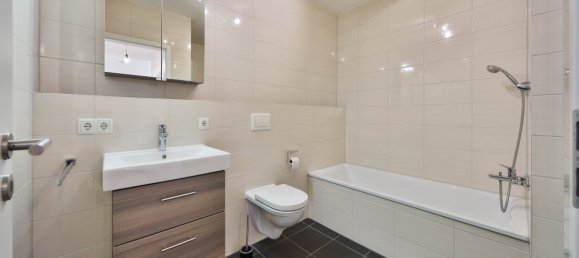 3 chambres Duplex à Nuremberg, Germany No. 197094 9