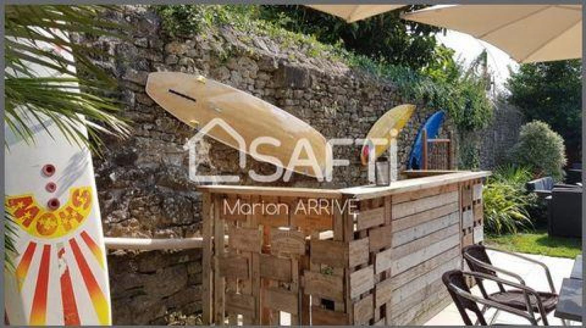 Офис 225м² в Динан, Франция № 18686