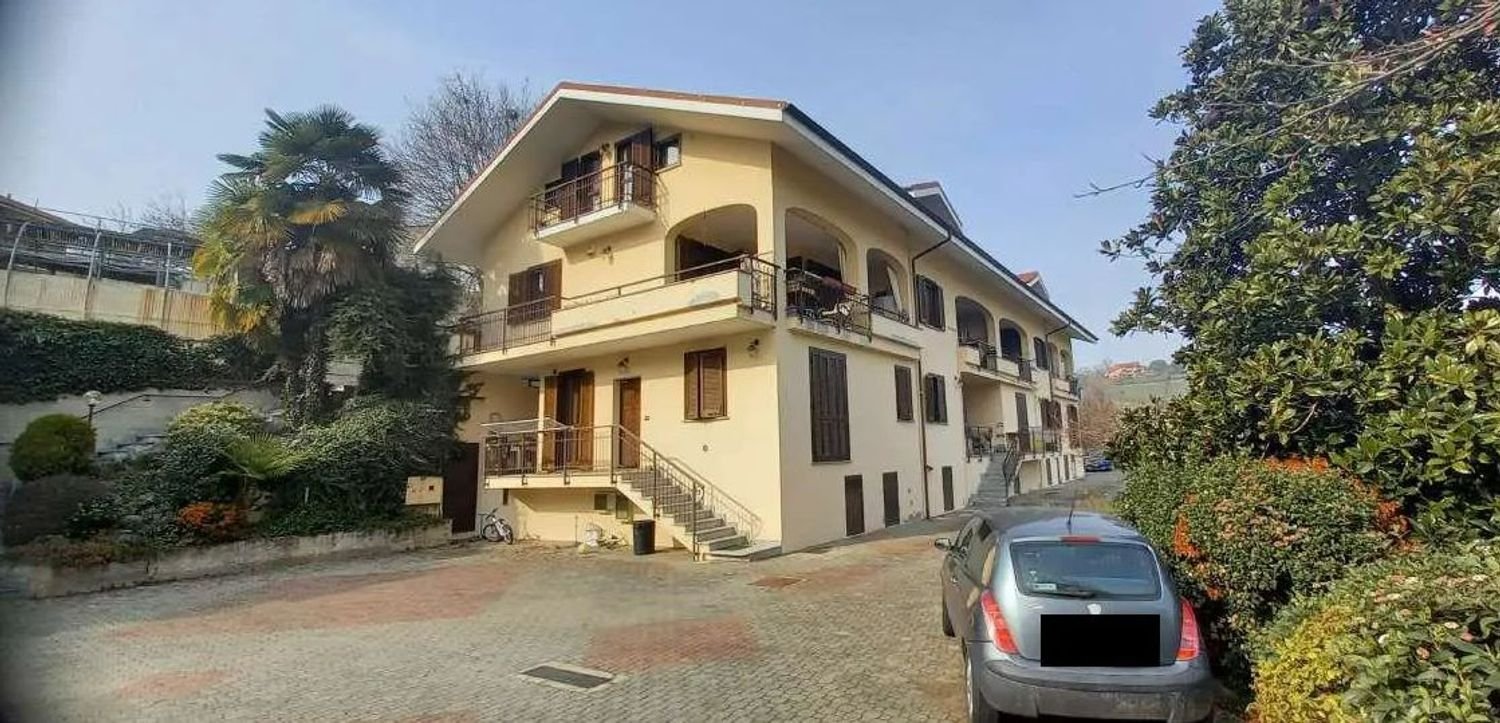 Квартира с 3 комнатами в Марентино, Италия № 49376