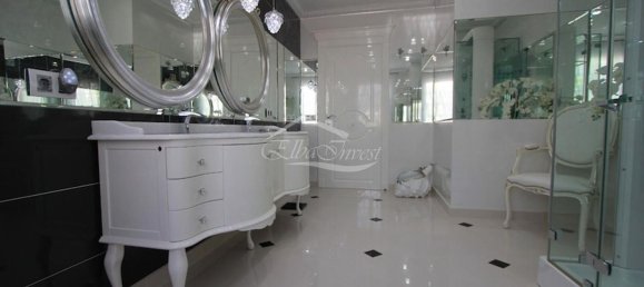 6 bedrooms Villa in Adeje, Spain No. 115911 17