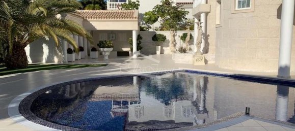 6 bedrooms Villa in Adeje, Spain No. 115911 2
