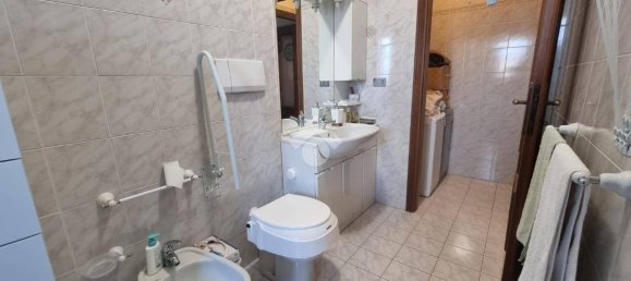 2 bedrooms Apartment in Gassino Torinese, Italy No. 270940 23