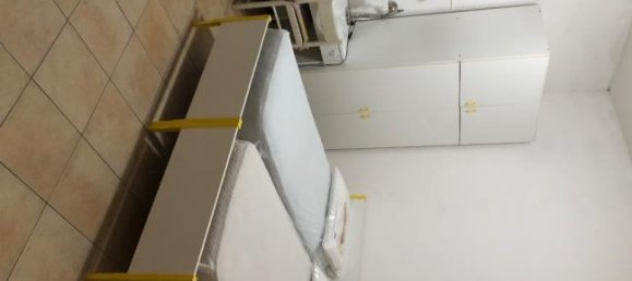 3-salle Appartement à L'Aquila, Italy No. 253481 4