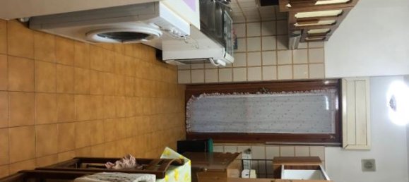 3-salle Appartement à L'Aquila, Italy No. 253481 3