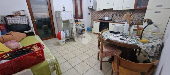 4 rooms House in Montesarchio, Italy No. 259003 22