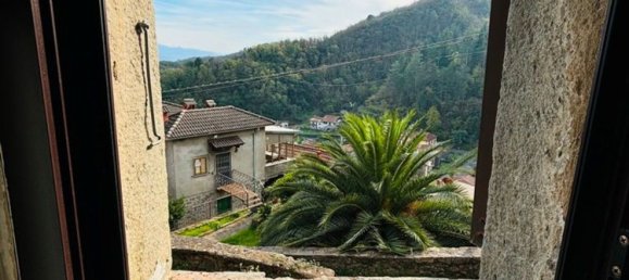 4 rooms House in Mulazzo, Italy No. 71341 3