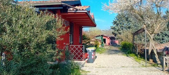 3 rooms House in Tortona, Italy No. 108825 4