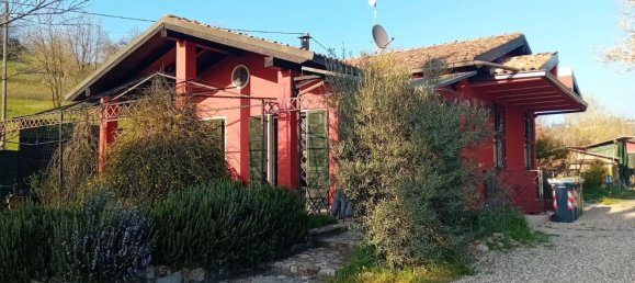 3 rooms House in Tortona, Italy No. 108825 2