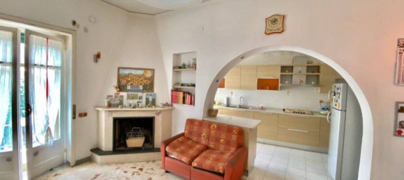 3 bedrooms Apartment in Cava de' Tirreni, Italy No. 332991 6